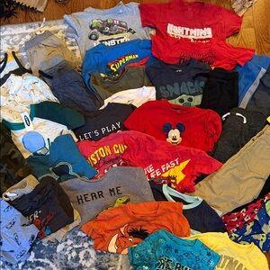 HUGE bundle of toddler clothes